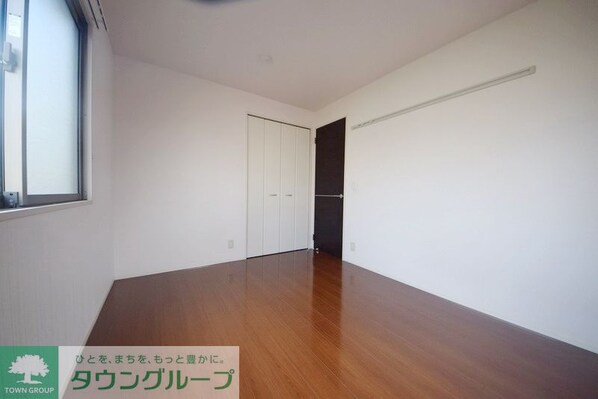 シュエット赤山 IIIの物件内観写真